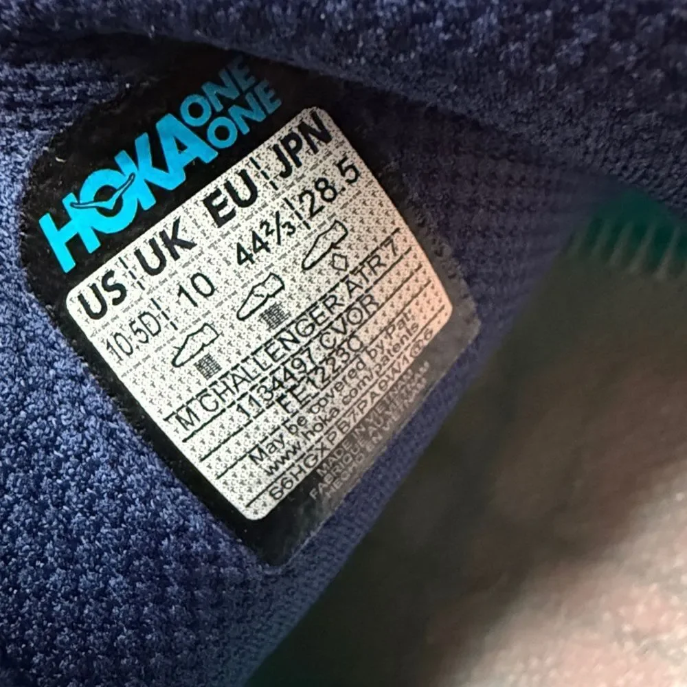 New HOKA Clifton low-top sneakers size US 10.5